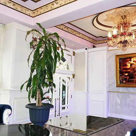 Leyenda Hotel